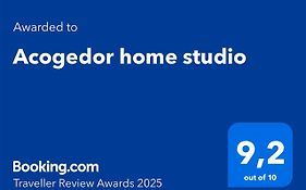 Acogedor home studio